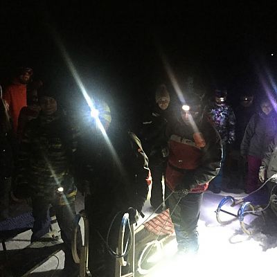 März 2015: Nachtrodelabenteuer unterhalb des Dachsteins. Das exito Blue Tomato Team erlebt 3 aufregende Tage mit dem Blue Tomato Online Marketing Team in Schladming.