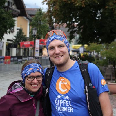 Bald läuten die Hochzeitsglocken. Aber heute feierte Lars erst einmal Geburtstag. Ob es auch beim TAR die nächsten Tage etwas zu feiern gibt?