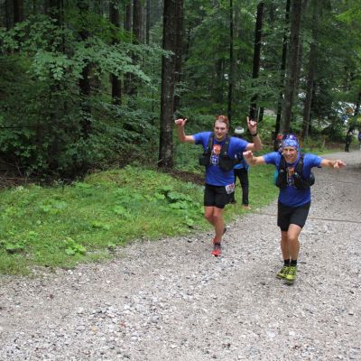 Am Eibsee sind die Arme von Stefan und Lars wieder oben!