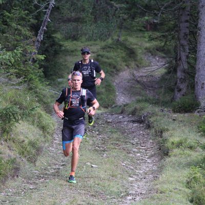 Direkt dahinter: Hannes Namberger und Markus Mingo. Sie landen später auf Platz 2.