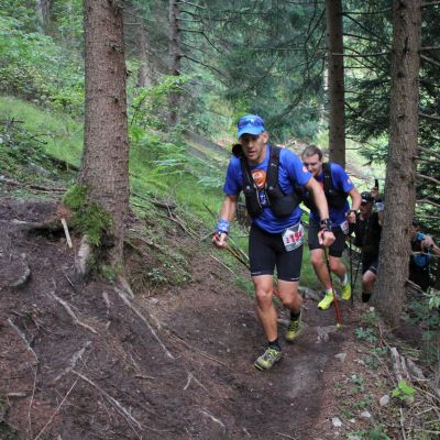 Stefan und Lars hatten einen guten Start - sie sind direkt wieder im Umfeld der Lauf-Teams, die auch an den Vortagen ähnlich schnell waren.