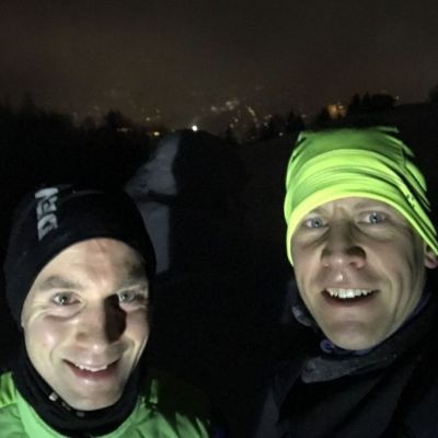 Januar 2019: Was machen Trail-Meister Stefan und der Googler Markus fr&uuml;h morgens in Schladming, wenn das Quartalsmeeting mit unserem gemeinsamen Kunden BLUE TOMATO auf der Agenda steht? Richtig! Einen knackigen "Morning Run" im Schnee.