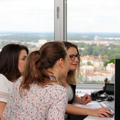 Teamwork. Gemeinsam werden Ideen ausgebrütet.