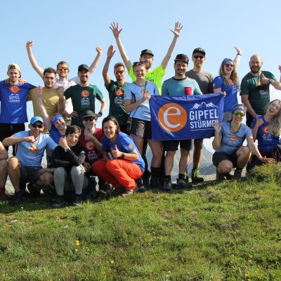 25 Gipfelst&uuml;rmer sind bei der 4. #exitoAlpenCross Etappe am Start. Der Weg f&uuml;hrt die Weitwanderer dieses Jahr vom Montafon nach Graub&uuml;nden.