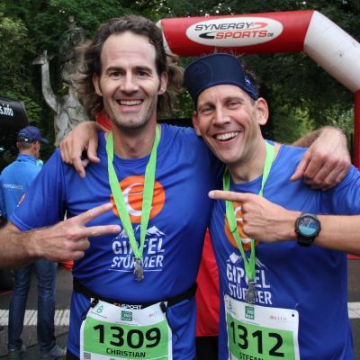 2022: Stefan mit "Gast-Gipfelstürmer" Christian von unserem Kunden jamon.de.