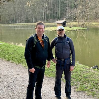 Team-Doc Thomas und Manuel im Schlosspark Fantasie.