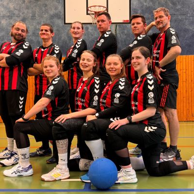 Mai 2025: exito unterstützt die Goalball-Mannschaft mit einem neuen Satz Trikots.