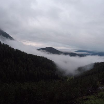 Tolle Morgenstimmung auf dem Weg zu V4 (Blaserhütte).
