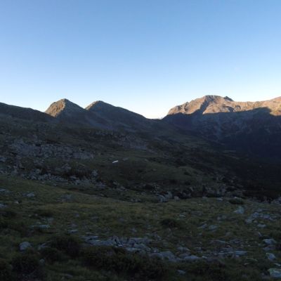 Beim Abstieg ins Schalderer Tal geht die Sonne auf. Alles gut gelaufen. Stefan lässt die Sarntaler Alpen hinter sich ...