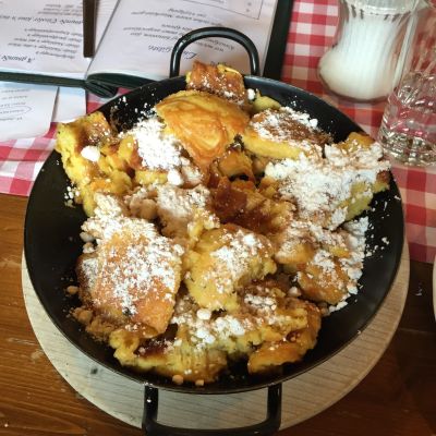 Und das ... tatata ist der BESTE Kaiserschmarrn ... zumindest für uns ;-)