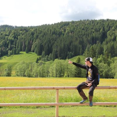 Jochen genießt den Ausblick und kann gar nicht genug bekommen ...