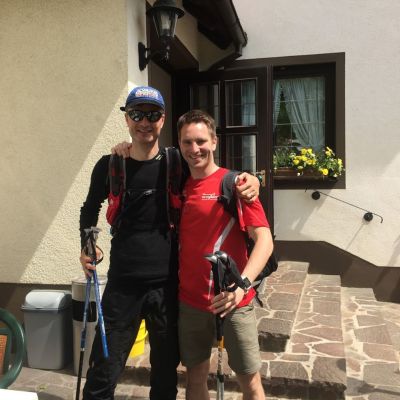 Mai 2015: Eine Once-in-a-Lifetime Herausforderung für sportlich ambitionierte Weitwanderer aus Franken: An einem Tag auf dem Anton-Leidinger-Gedächtnisweg (70 KM, 1.500 Höhenmeter) von Amberg zum Nürnberger Tiergarten. Die exito Gipfelstürmer Bart und Jochen nahmen sich der Aufgabe am Pfingstsamstag an und absolvierten die gesamte Strecke in unter 13 Stunden im Speedhiking-Modus.