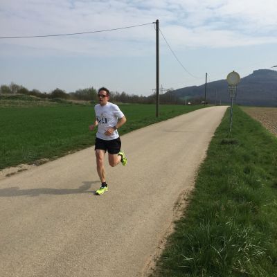Stefan schnappt sich auf den letzten Kilometern noch 3 Kontrahenten und macht einen Sprung auf Platz 5.