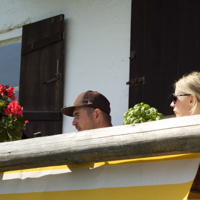 Alm-Besuch zum Käsen in Grafenherberg.