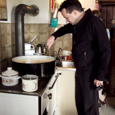 Alm-Besuch zum Käsen in Grafenherberg.
