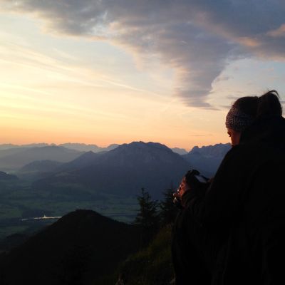 Sonnenaufgangstour über die Himmelmoosalm auf den Brünnstein (1.634 m).