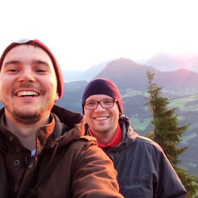 Peter, Lukas, Bart und Jochen auf dem Klettersteig "Dr.-Julius-Mayr-Weg" vom Brünnsteingipfel zum Brünnsteinhaus.