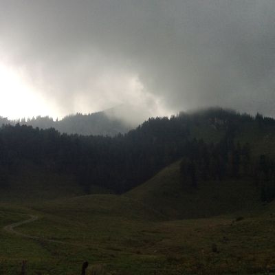 Zum Abschied ein heftiges Gewitter auf der BaumoosAlm​.
