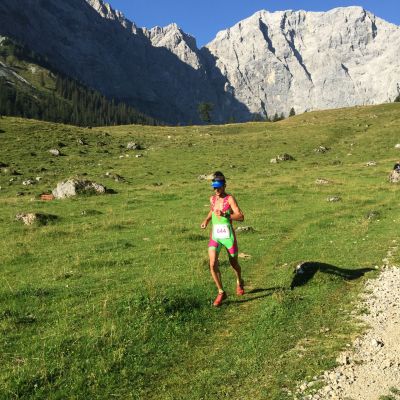 Markus Stock ist dem Führenden sicht auf den Fersen.