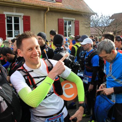 Startaufstellung zum 52 km Rennen. Das "e" ist im Gepäck ;-)