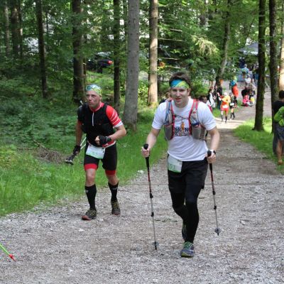Kurz darauf passiert auch Bart den Eibsee.