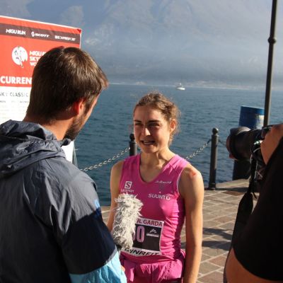 Und erzählt ihre Story von der ganz spontanen Teilnahme im Interview. CRAZY!