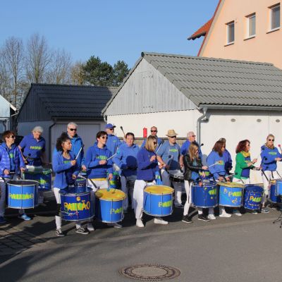 Die Stimmung war pr&auml;chtig. MIt dem Ausschlafen war es im Wohngebiet in Bad Staffelstein zu Ende ...