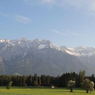 Supporter Jochen fährt direkt weiter in Richtung Mutters und hat unterwegs traumhafte Ausblicke auf die Nordkette.