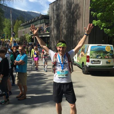 Zu der Zeit feiert Bart seinen K25 Zieleinlauf am Natterer See.