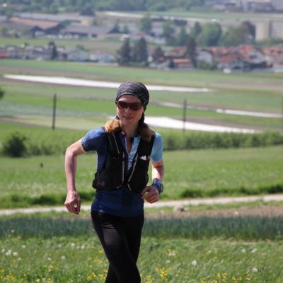 Kathi scheint sich zu wundern, wo Fotograf Jochen jetzt schon wieder herkommt ;-)