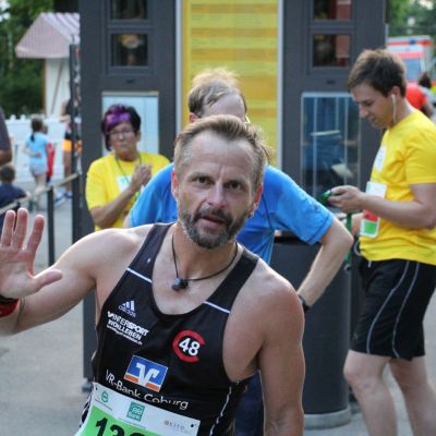 2018: Er rockt! Der Coburger Alexander Finsel gewinnt die 10 km Distanz.