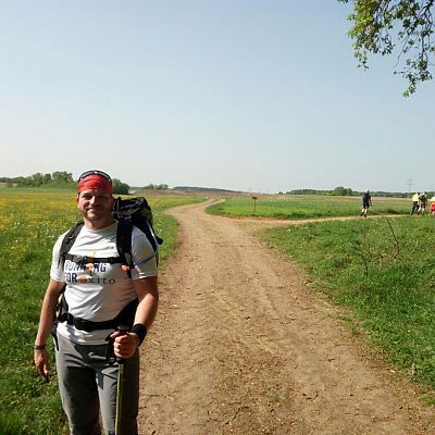 Mai 2018: Vorbereitung für die 2. #exitoAlpenCross Etappe. Unser Micha beim IVV-Wandermarathon in Richtheim in der Oberpfalz. Der Marathon war Teil des "IVV Marathoncups Franken" und stand unter dem Motto "Biologische Vielfalt erleben".