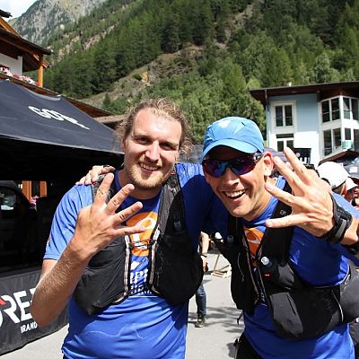 September 2018, Transalpine Run: Etappe 4 abgehakt, Stefan und Lars sind in Sölden angekommen.