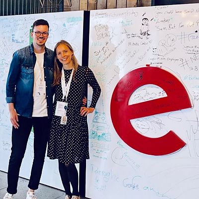 Juni 2019: Bastian mit der Googlerin Judith beim Google Retail Summit in Dublin.