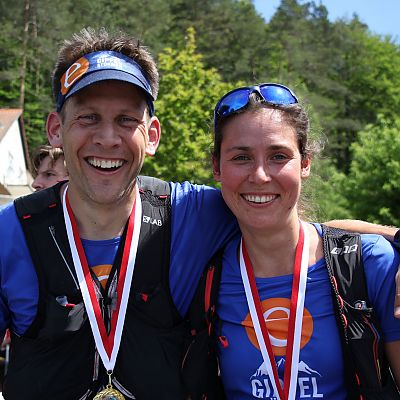 Juni 2019: Frankenweg-Lauf in der Fränkischen Schweiz. 2 Gipfelstürmer (Susi und Stefan) am Start und zum 5. Mal als Event-Sponsor mit dabei.