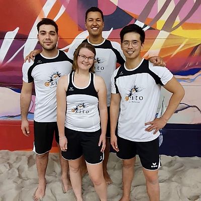 Oktober 2019: Nachwuchs im Beachvolleyball-Team. Jiawei und Laura steigen ins Training ein.