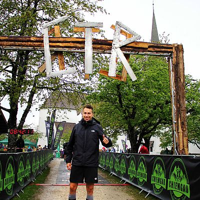 Mai 2022: Chiemgau Trail Run. Jonas geht beim Halbmarathon an den Start.