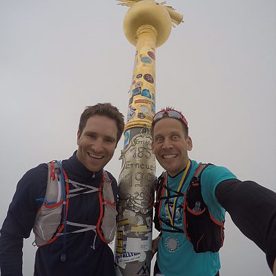 Mission completed. Bart und Stefan ON THE TOP! Weiter geht es in zwei Wochen beim Alpen X 100​