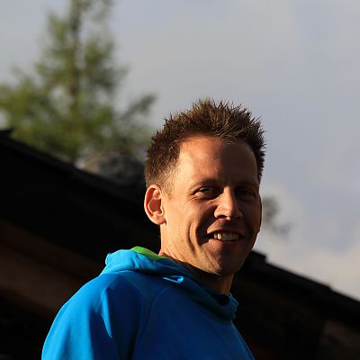 Abendlicht ;-) Für unseren Trailrunner Stefan die ideale Höhenluft, um sich auf den nahenden Alpen X 100​ vorzubereiten. Der Countdown läuft ;-)
