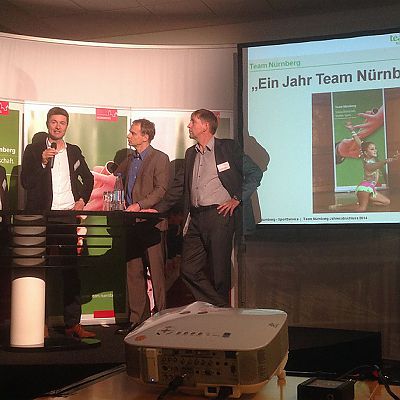 Dezember 2014: Jochen berichtet auf der „Team Nürnberg“ Jahresveranstaltung im Max-Morlock-Stadion im Rahmen einer Podiumsdiskussion über das exito Engagement für die Nürnberger Goalball-Mannschaft.
