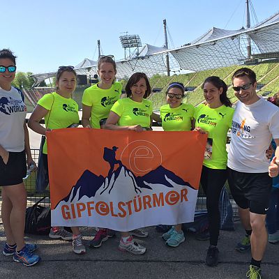 Mai 2016: Sieben exito Gipfelstürmer beim Charity-Lauf "Wings for Life World Run" in München.