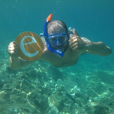 August 2017, Kroatien: Unterwasser-Erlebnis für unser "e". Mit Michael ging das "e" auf der kroatischen Insel Krk auf Tauchgang!