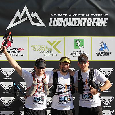 Unsere drei Trail-Helden Bart, Peter und Stefan kurz vor dem Start zum Limone Extreme Skyrace. Es wurde ein fulminantes Saison-Finale für unsere Trailrunning-Crew. Aber nun erst mal der Reihe nach ...